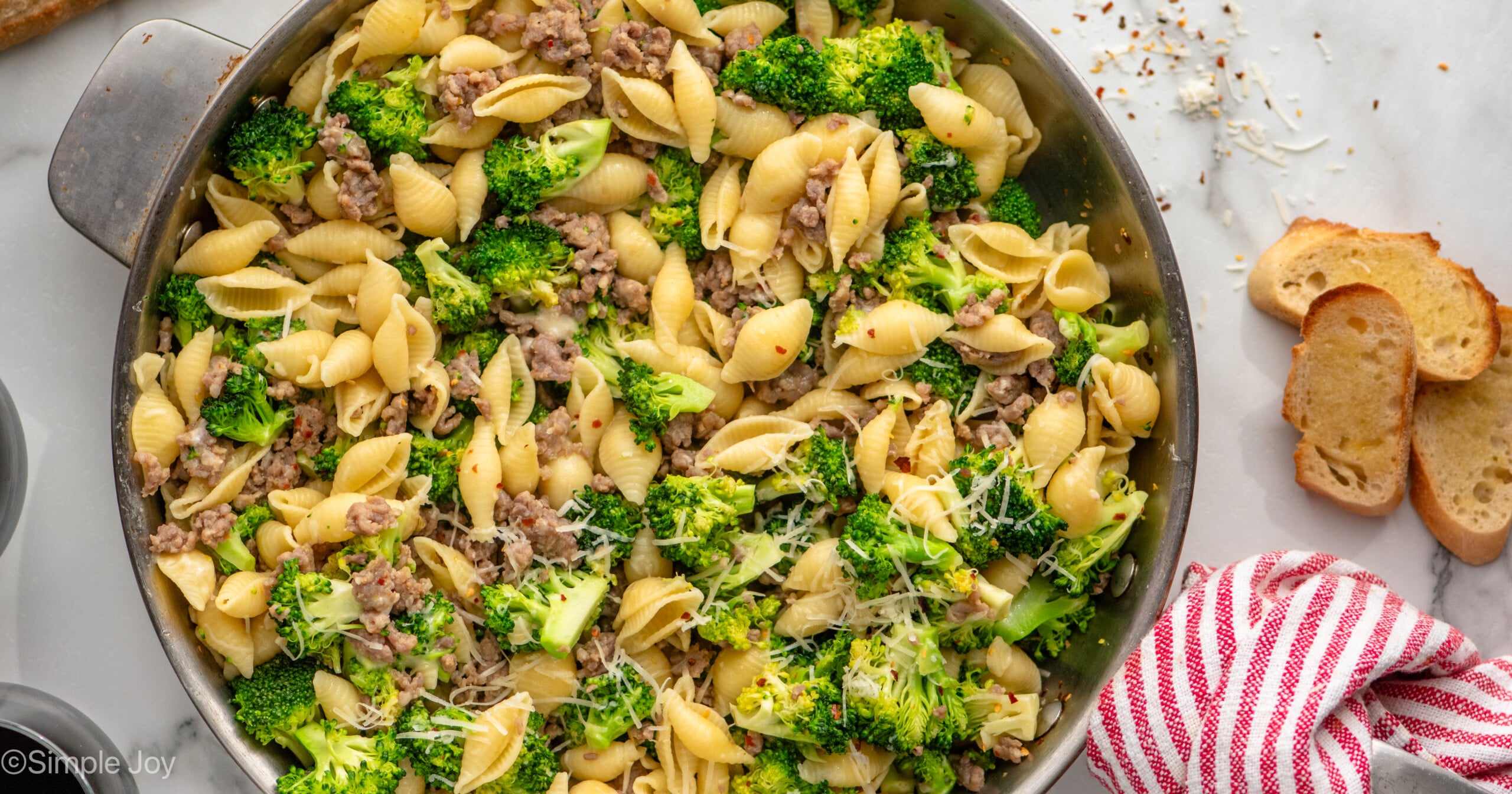 Minute Sausage Broccoli Pasta: Your Weeknight Dinner Solution
